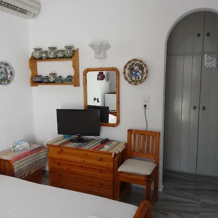 Michaela's Homestay Drios